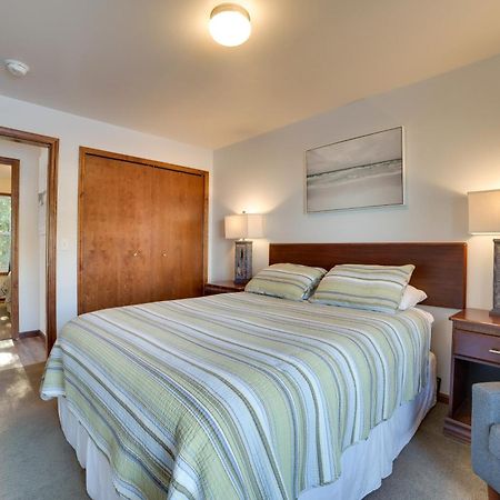 St Ignace Cottage With Deck And Beach On Lake Huron! Evergreen Shores Exterior foto